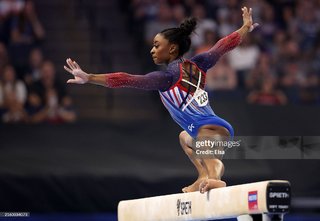 Simone Biles feet photo thumbnail