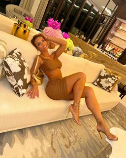 Jena Frumes feet photo thumbnail