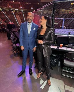 Megan Olivi feet photo thumbnail