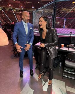 Megan Olivi feet photo thumbnail