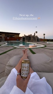 Jenna Ezarik feet photo thumbnail