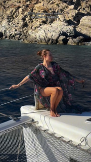 Xenia Tchoumitcheva feet photo thumbnail