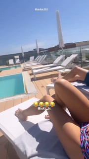 Melita Toniolo feet photo thumbnail