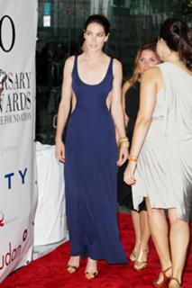 Michelle Monaghan feet photo thumbnail