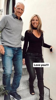Denise Austin feet photo thumbnail