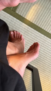 Adriane Galisteu feet photo thumbnail