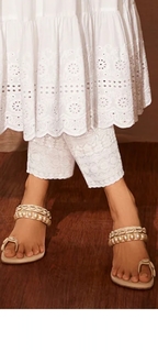 Kiara Advani feet photo thumbnail