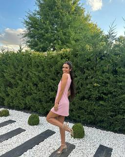Cristina Pedroche feet photo thumbnail