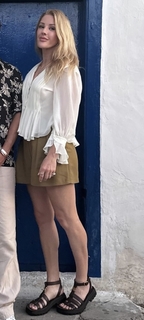 Ellie Goulding feet photo thumbnail