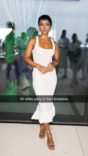 Karrueche Tran feet photo thumbnail
