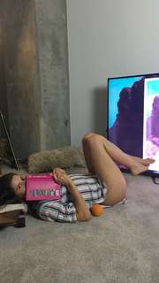 Amanda Cerny feet photo thumbnail