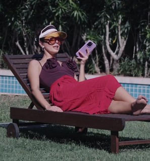Giovanna Lancellotti feet photo thumbnail