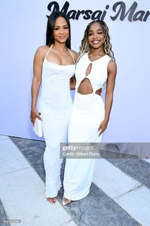 Christina Milian feet photo thumbnail