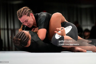 Miesha Tate feet photo thumbnail