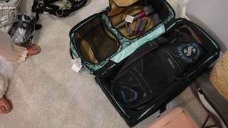 Brittney Smith feet photo thumbnail