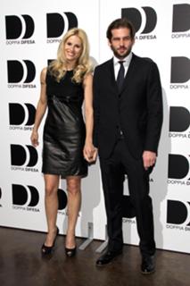 Michelle Hunziker feet photo thumbnail