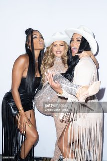 Larsa Pippen feet photo thumbnail