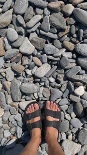 Tiffani Thiessen feet photo thumbnail