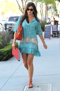 Camilla Belle feet photo thumbnail