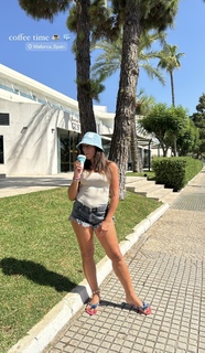 Joanna Jedrzejczyk feet photo thumbnail