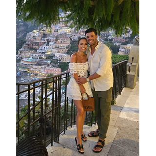 Paula Echevarría feet photo thumbnail