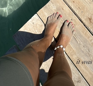 Joanna Jedrzejczyk feet photo thumbnail