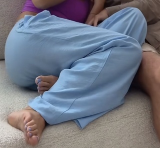 Klaudia Halejcio feet photo thumbnail