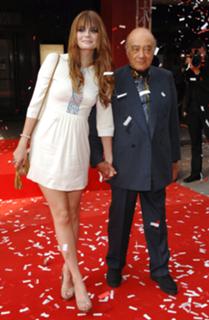 Mischa Barton feet photo thumbnail