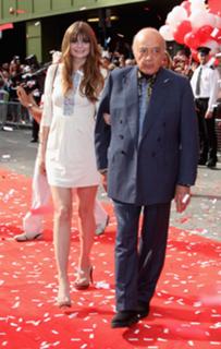 Mischa Barton feet photo thumbnail
