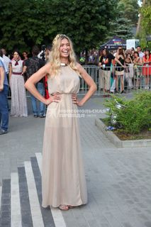 Vera Brezhneva feet photo thumbnail