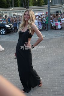Vera Brezhneva feet photo thumbnail