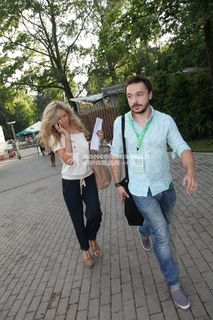 Vera Brezhneva feet photo thumbnail