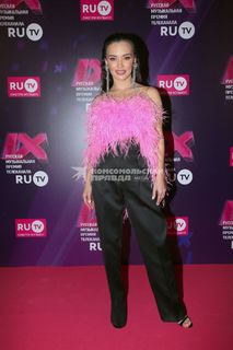 Olga Seryabkina feet photo thumbnail