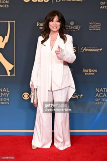 Valerie Bertinelli feet photo 4