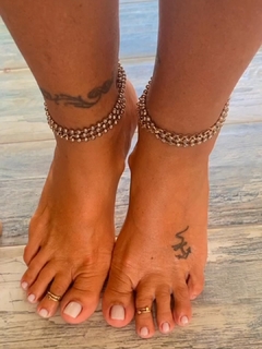 Pinar Altug feet photo thumbnail