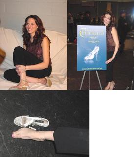 Debbie Gibson feet photo thumbnail