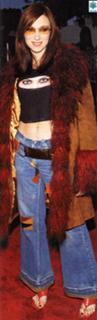 Debbie Gibson feet photo thumbnail