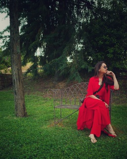 Aditi Rao Hydari feet photo thumbnail