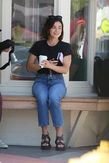 Lucy Hale feet photo thumbnail