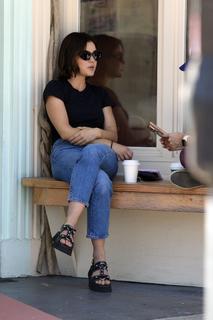 Lucy Hale feet photo thumbnail