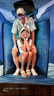 Anna Lewandowska feet photo thumbnail