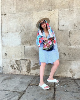 Natasha Leggero feet photo 1