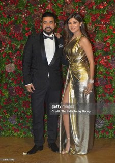 Shilpa Shetty Kundra feet photo thumbnail