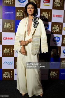 Shilpa Shetty Kundra feet photo thumbnail