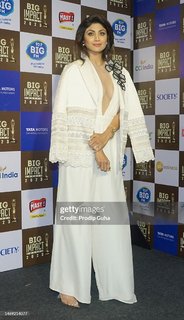 Shilpa Shetty Kundra feet photo thumbnail