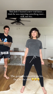 Shenae Grimes-Beech feet photo thumbnail