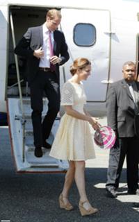 Catherine Princess of Wales feet photo thumbnail