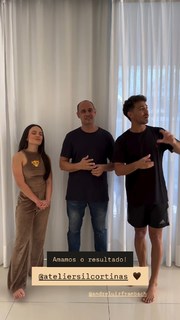 Larissa Manoela feet photo thumbnail