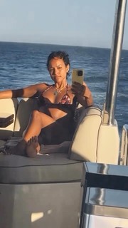 Karrueche Tran feet photo thumbnail