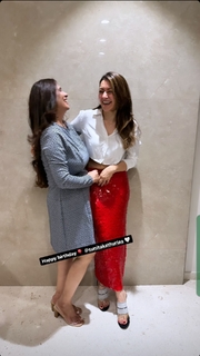 Hansika Motwani feet photo thumbnail